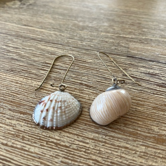 Shell Dangle Earrings - Picture 3 of 9